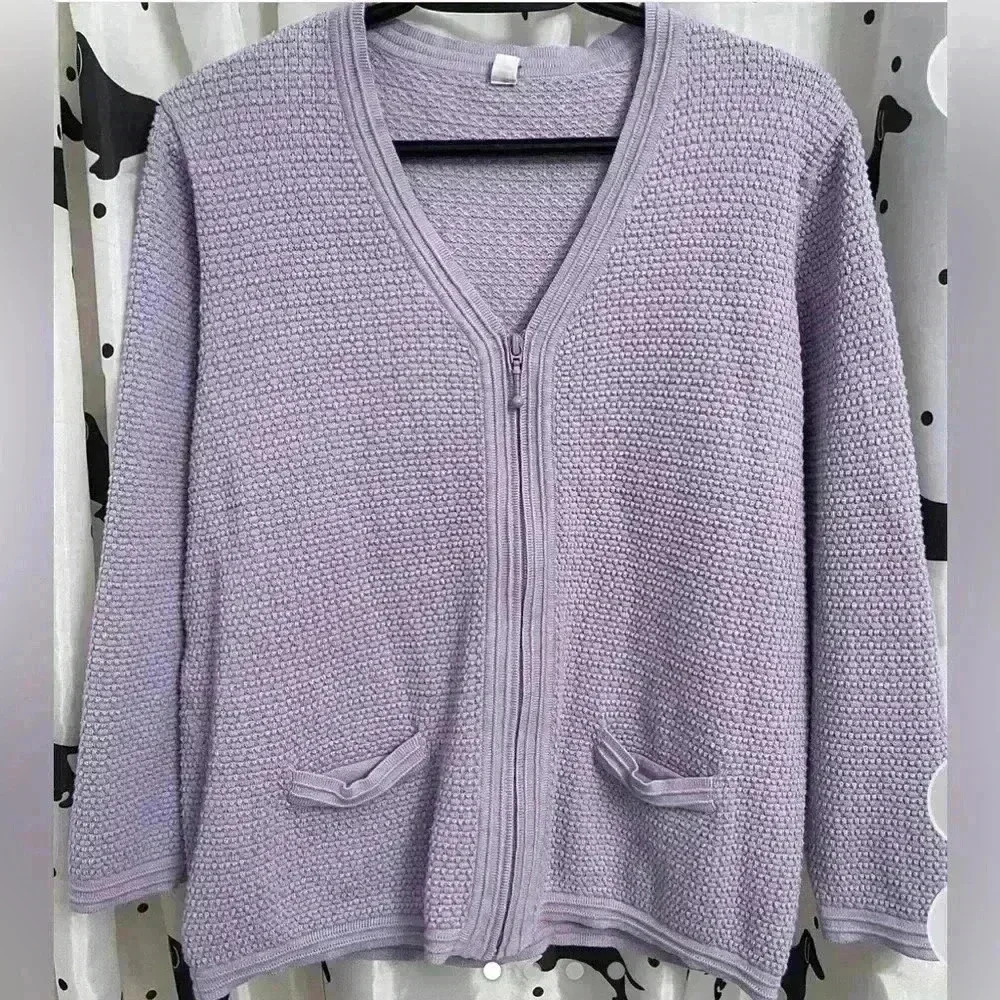 Women cardigan